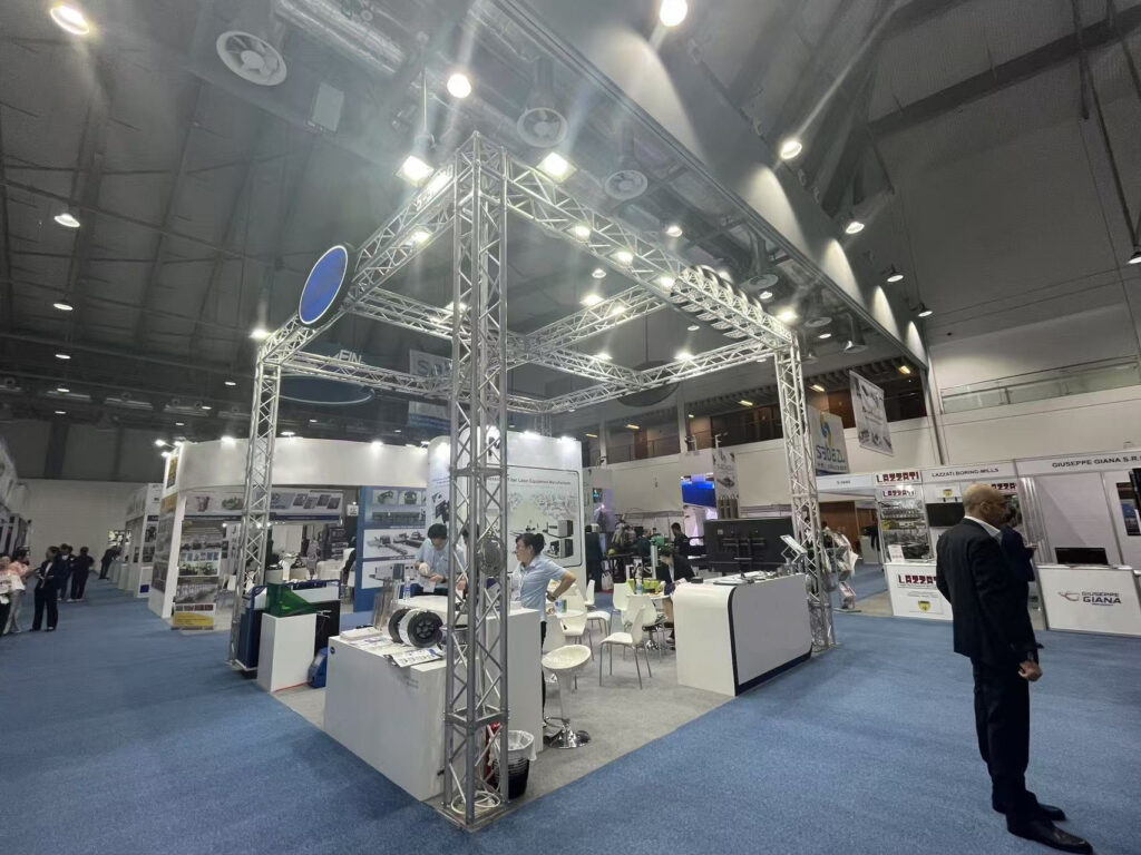 阿联酋金属加工切割及焊接工业展SteelFab2025展台搭建现场图1